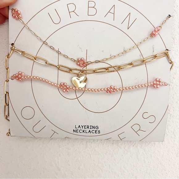 NWT Urban Outfitters Layered Gold Pink Beaded Necklace - Picture 3 of 3